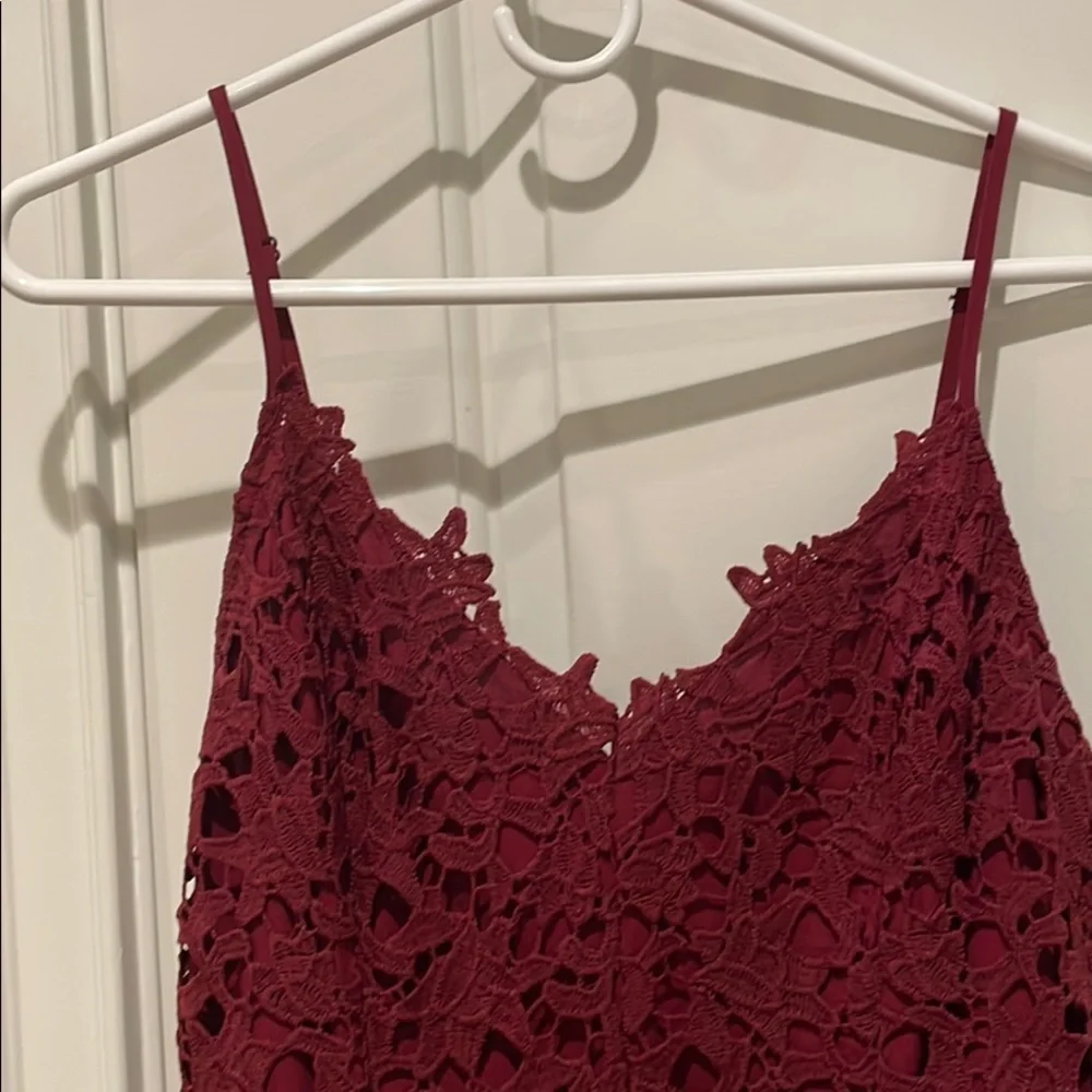 Maroon dress - Picture 2 of 5